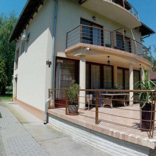 Balatoni Aranyparti Apartmanok Siófok Exterior foto